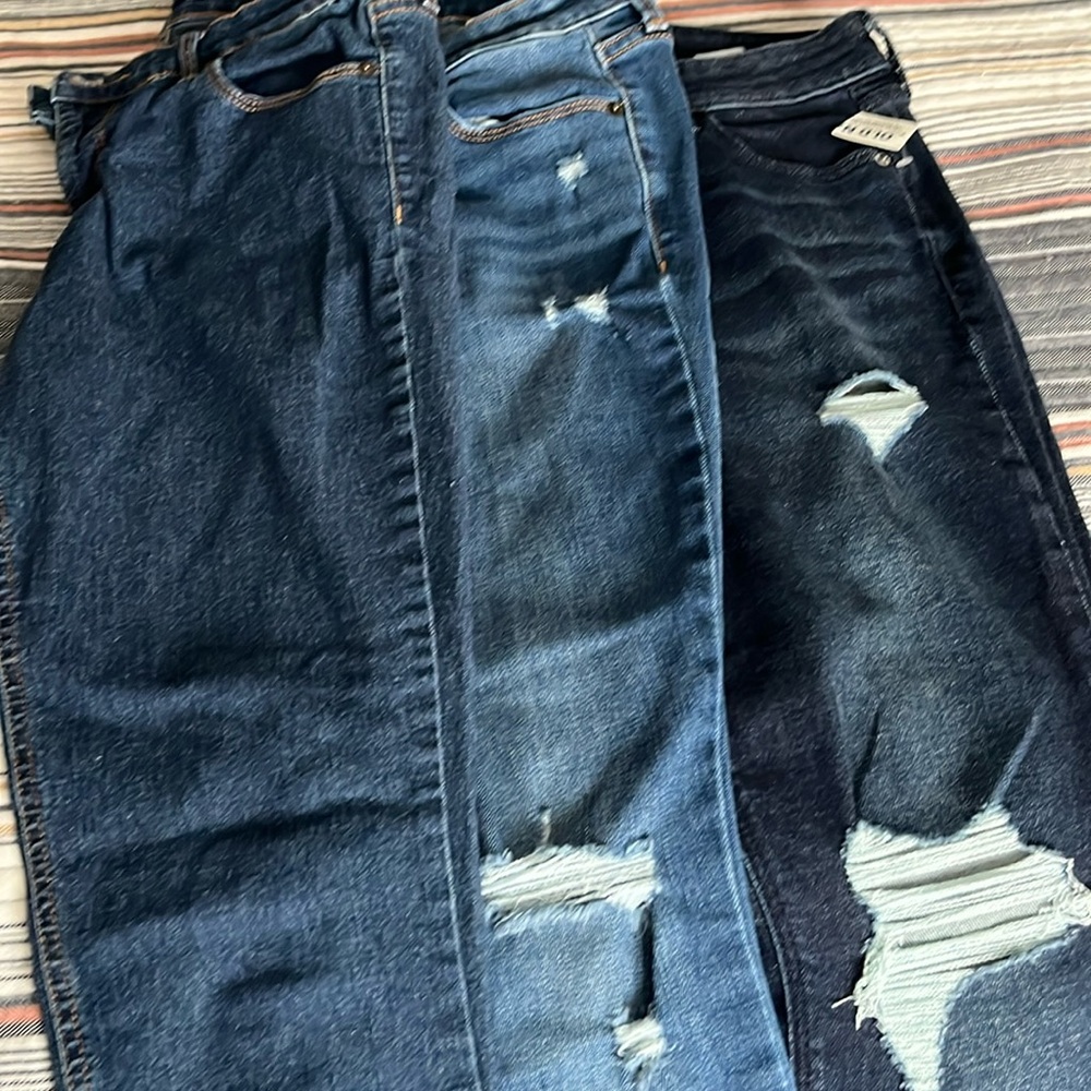 Lot of 3 Old Navy skinny jeans
